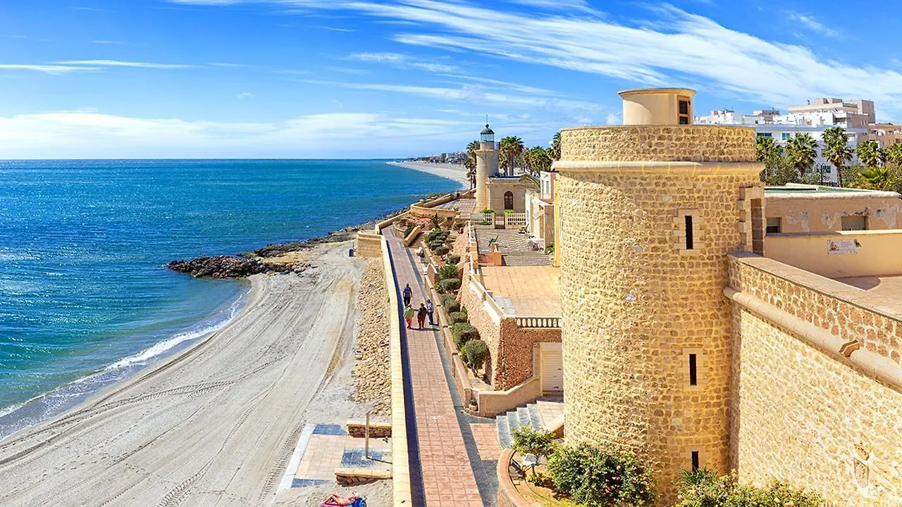 Expoholidays - Apartamento En Primera Linea Aguadulce  Aguadulce (Almeria)