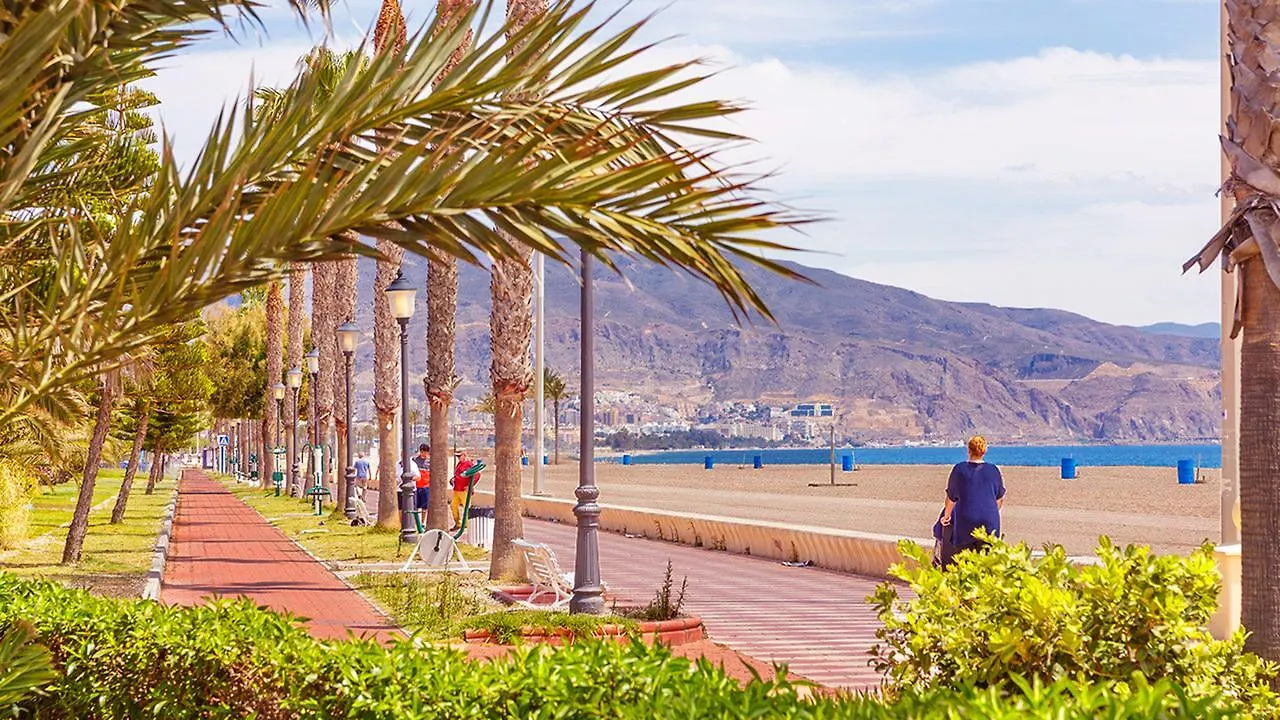 Expoholidays - Apartamento En Primera Linea Aguadulce  Apartment